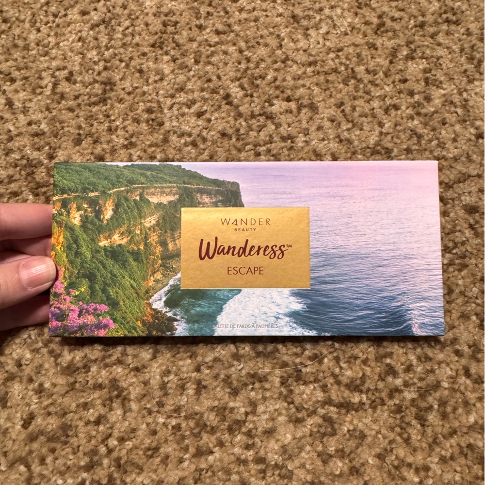 Wanderlust Escape Eyeshadow Palette